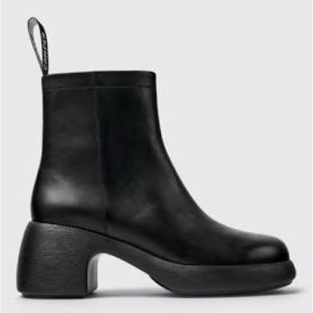 Camper Thelma Boot- Like New